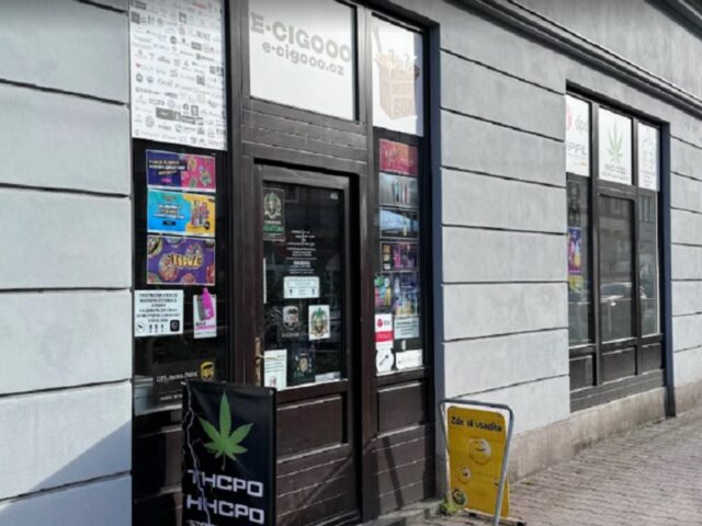 Vape shop E-Cigooo