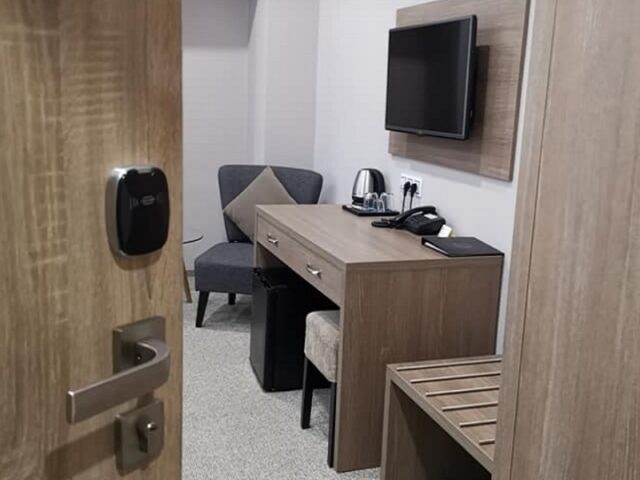 ACS SOLUTION dveřní systémy